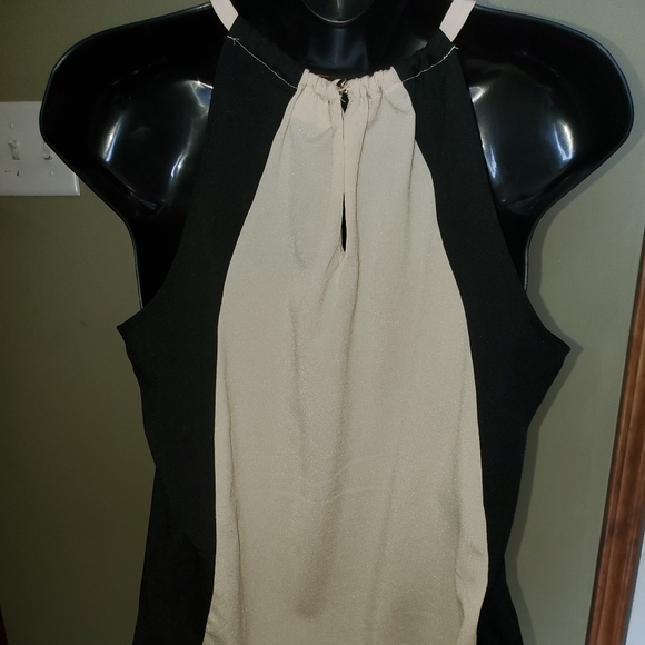 SOLD - Picture 3 of 4